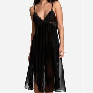 In Bloom By Jinquil Lace Chiffon Nightgown- Black